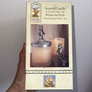 Disney Classic Pooh - Scented Candle in Frosted Glass with Pewter Pooh Top READ!